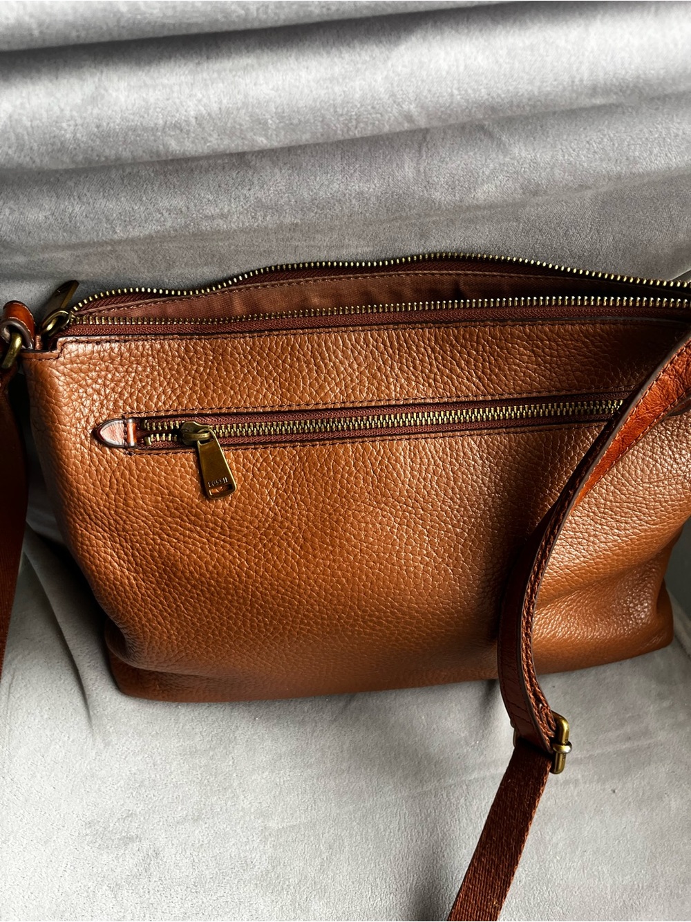 Fossil Two-Tone Brown Leather Crossbody Bag - Picture 4 of 7